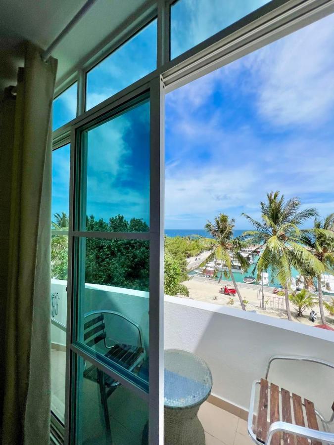Hotel Leisure Boutique Maafushi 维尼家 Esterno foto